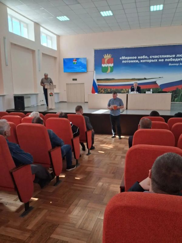 Согласно регламенту Амвросиевского муниципального совета 25 сентября состоялось заседание постоянного комитета Амвросиевского муниципального совета по вопросам бюджетной, финансовой деятельности, налоговой и имущественной... Согласно регламенту Амвросиевского муниципального совета 25 сентября состоялось заседание постоянного комитета Амвросиевского муниципального совета по вопросам бюджетной, финансовой деятельности, налоговой и имущественной...