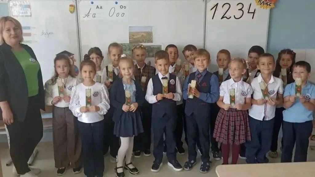 Мариупольские школьники узнали об одном из старейших заповедников Донбасса Мариупольские школьники узнали об одном из старейших заповедников Донбасса