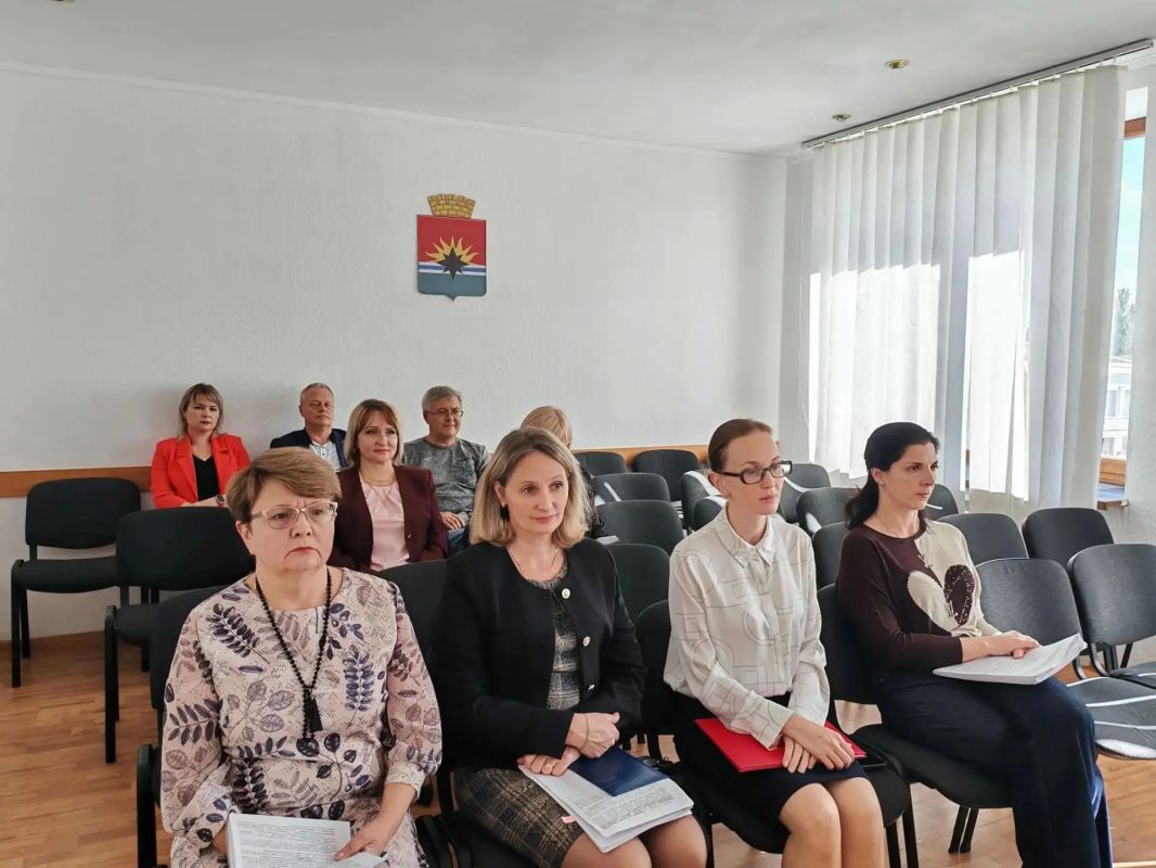 Очередное заседание Торезского городского совета Очередное заседание Торезского городского совета