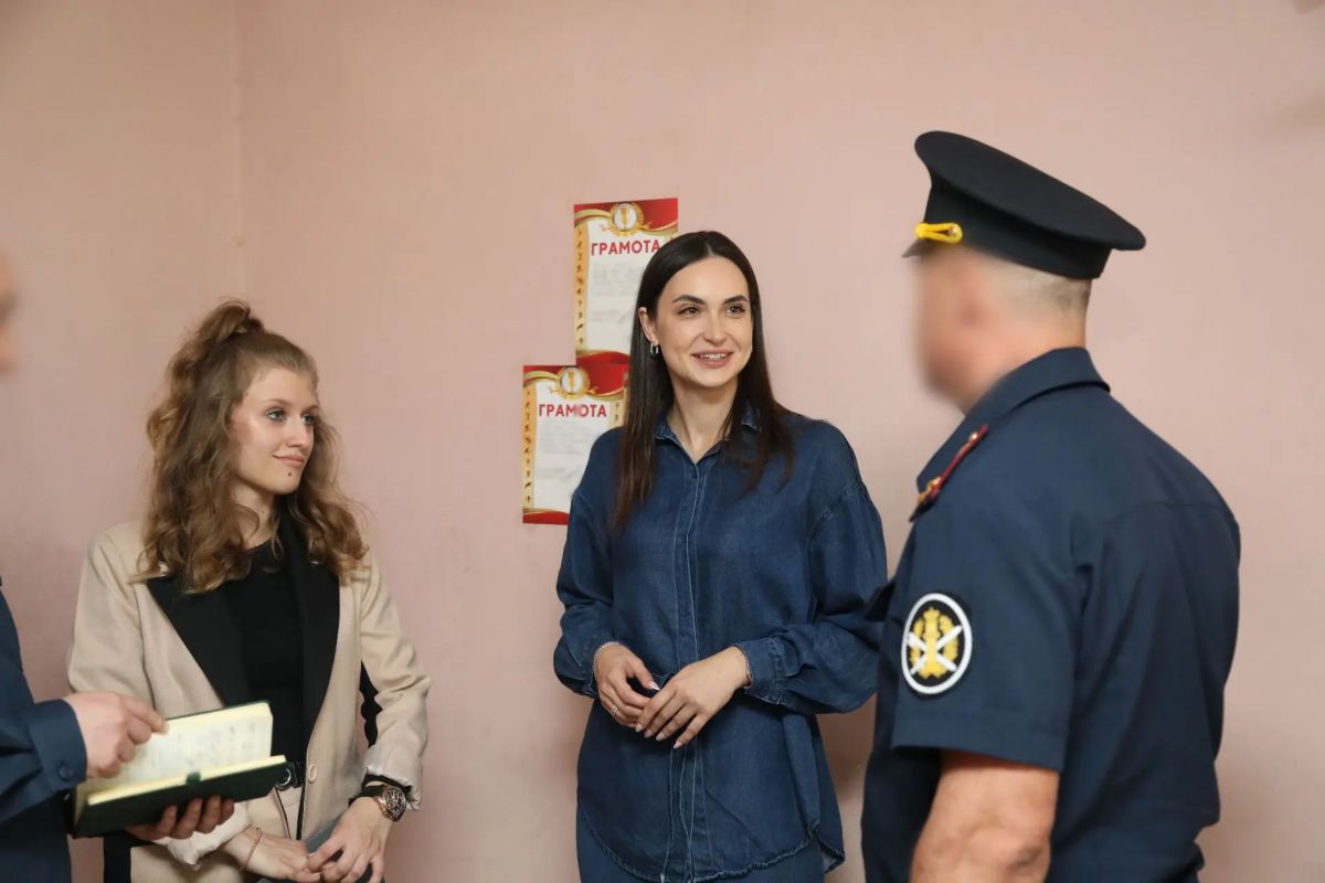 Несовершеннолетних, содержащихся в СИЗО-1, посетила Уполномоченный по правам ребенка в ДНР Несовершеннолетних, содержащихся в СИЗО-1, посетила Уполномоченный по правам ребенка в ДНР