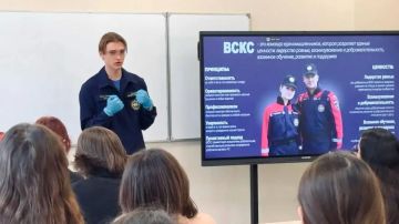 Для первокурсников МГУ провели мастер-класс по оказанию первой помощи