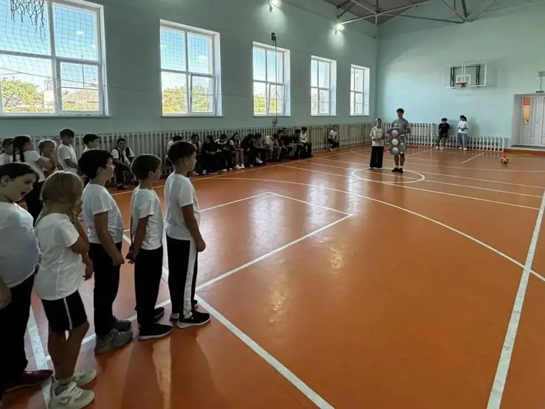 «Веселые старты безопасности»: спорт и ПДД вместе! «Веселые старты безопасности»: спорт и ПДД вместе!