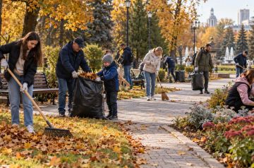 Осенний субботник собрал больше 8 тысяч жителей Донецка
