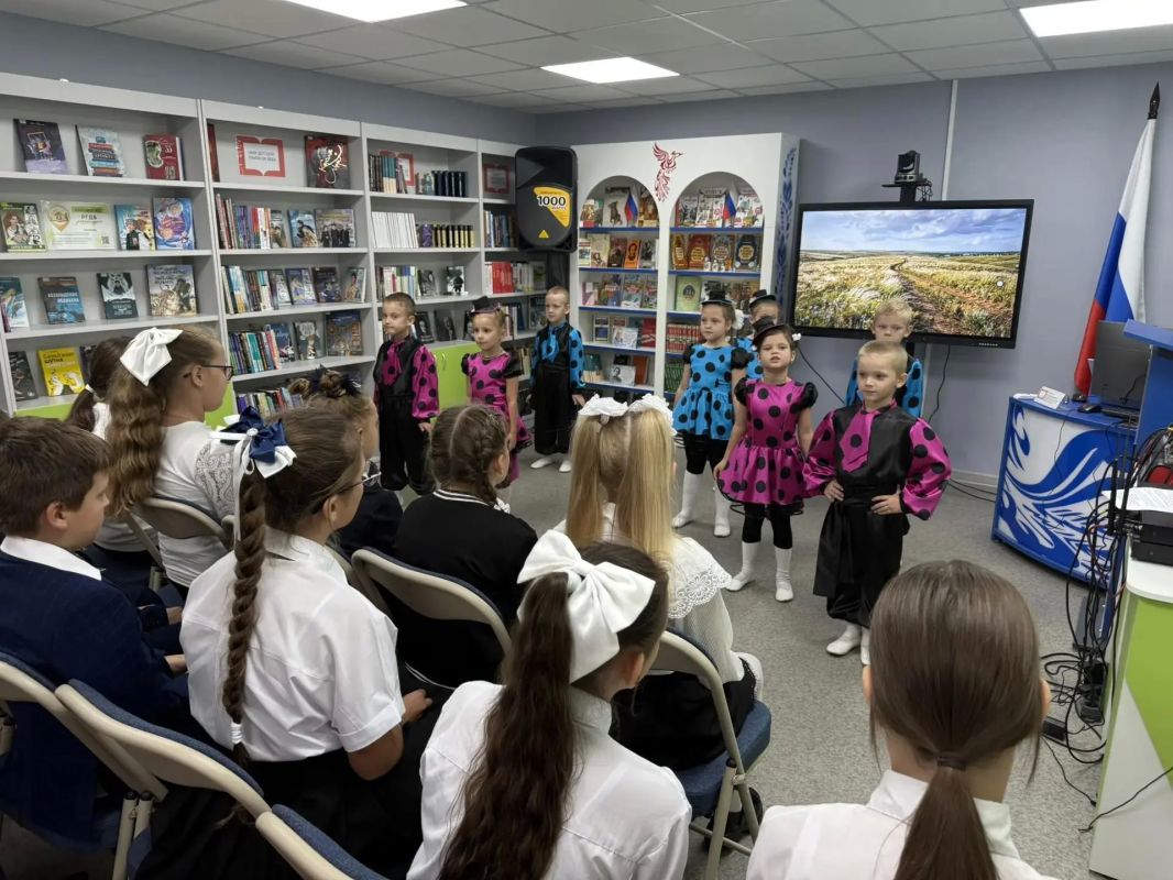 Александр Шатов: Первую модельную детскую библиотеку открыли в Шахтерске Александр Шатов: Первую модельную детскую библиотеку открыли в Шахтерске