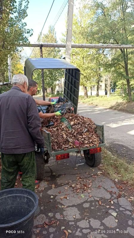 Елена Рязанцева: Спасибо большое сотрудникам жилищных организаций за наведение чистоты и порядка во дворах Пролетарского района! Елена Рязанцева: Спасибо большое сотрудникам жилищных организаций за наведение чистоты и порядка во дворах Пролетарского района!