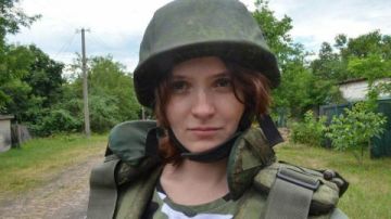 Анна Долгарева: На берегу Азовского моря стоял проржавевший и изрядно обгоревший корабль