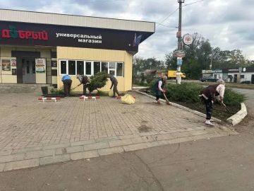 Елена Рязанцева: Сотрудники предприятий Пролетарского района присоединились к общегородскому субботнике!