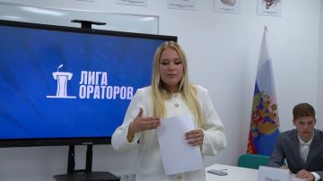 В филиале Президентской Академии стартовал V сезон «Студенческой Лиги Ораторов»