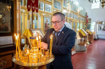 Андрей Крамар: 27 сентября православные христиане отмечают один из важнейших праздников - Воздвижение Честного и Животворящего Креста Господня