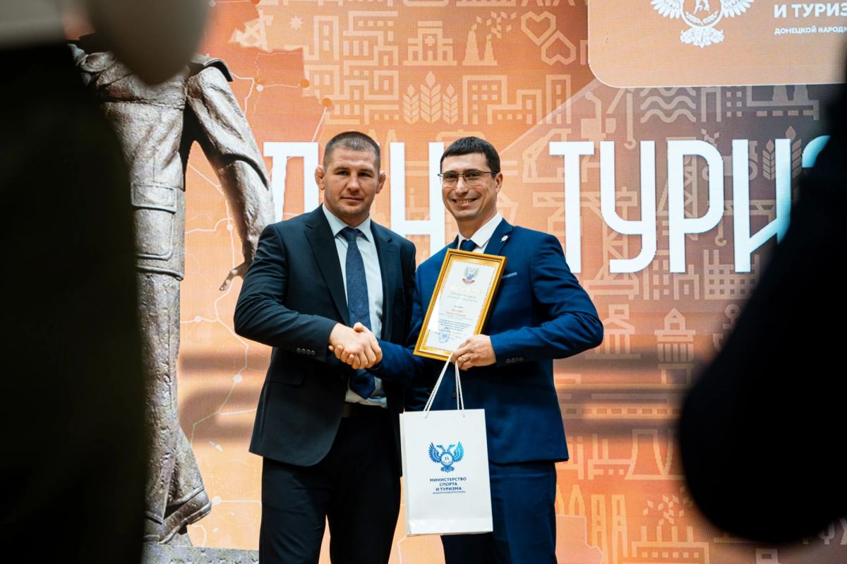 В Республике представлен первый автомобильный туристический маршрут В Республике представлен первый автомобильный туристический маршрут