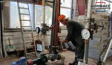 От арматуры до насосов: в Приморском районе Мариуполя проходит завершающий этап подготовки к отопительному сезону