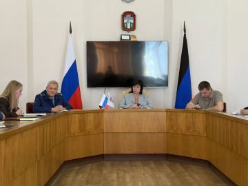 Глава Тельмановского округа Наталья Великодная провела заседание межведомственной комиссии по профилактике правонарушений