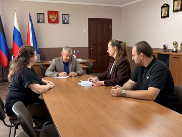 Николай Руппель: В администрации округа прошло очередное заседание координационного совета по взаимодействию с общероссийским общественно-государственным движением детей и молодежи «Движение первых» при участии главы округа...