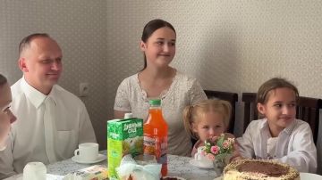 Таисия Чернявская навестила многодетную семью Мосько в Мариуполе