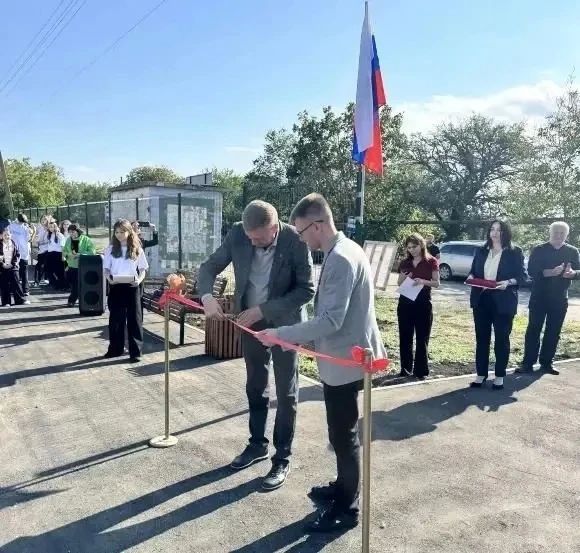 Новая точка притяжения: в Новоянисоле открыли зону отдыха Новая точка притяжения: в Новоянисоле открыли зону отдыха