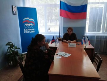 28 сентября, депутат Народного Совета Донецкой Народной Республики Наталья Бурцева провела приём граждан в общественной приемной Кировского внутригородского района городского округа Макеевка
