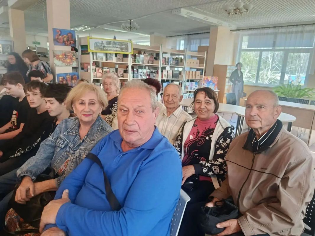 Встреча, объединившая города Встреча, объединившая города