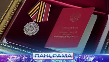За риск и отвагу: сотрудникам МЧС вручили награды