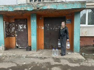 Роман Конев: 29 сентября 2026 года депутаты Горловского городского совета Донецкой Народной Республики первого созыва София Потапова и Павел Калфакчиян во исполнение поручения Главы Донецкой Народной Республики осуществили...