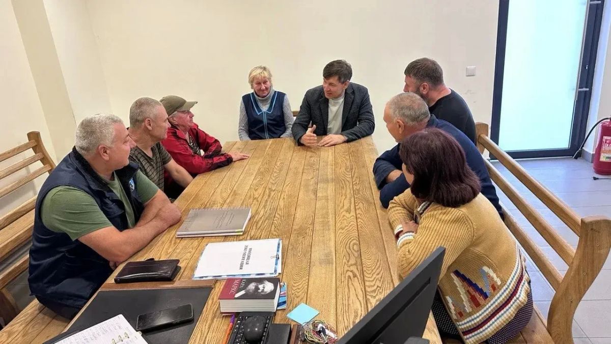 Наталья Бегуненко: По поручению Главы ДНР Дениса Пушилина в Петровском районе продолжаются встречи с населением Наталья Бегуненко: По поручению Главы ДНР Дениса Пушилина в Петровском районе продолжаются встречи с населением