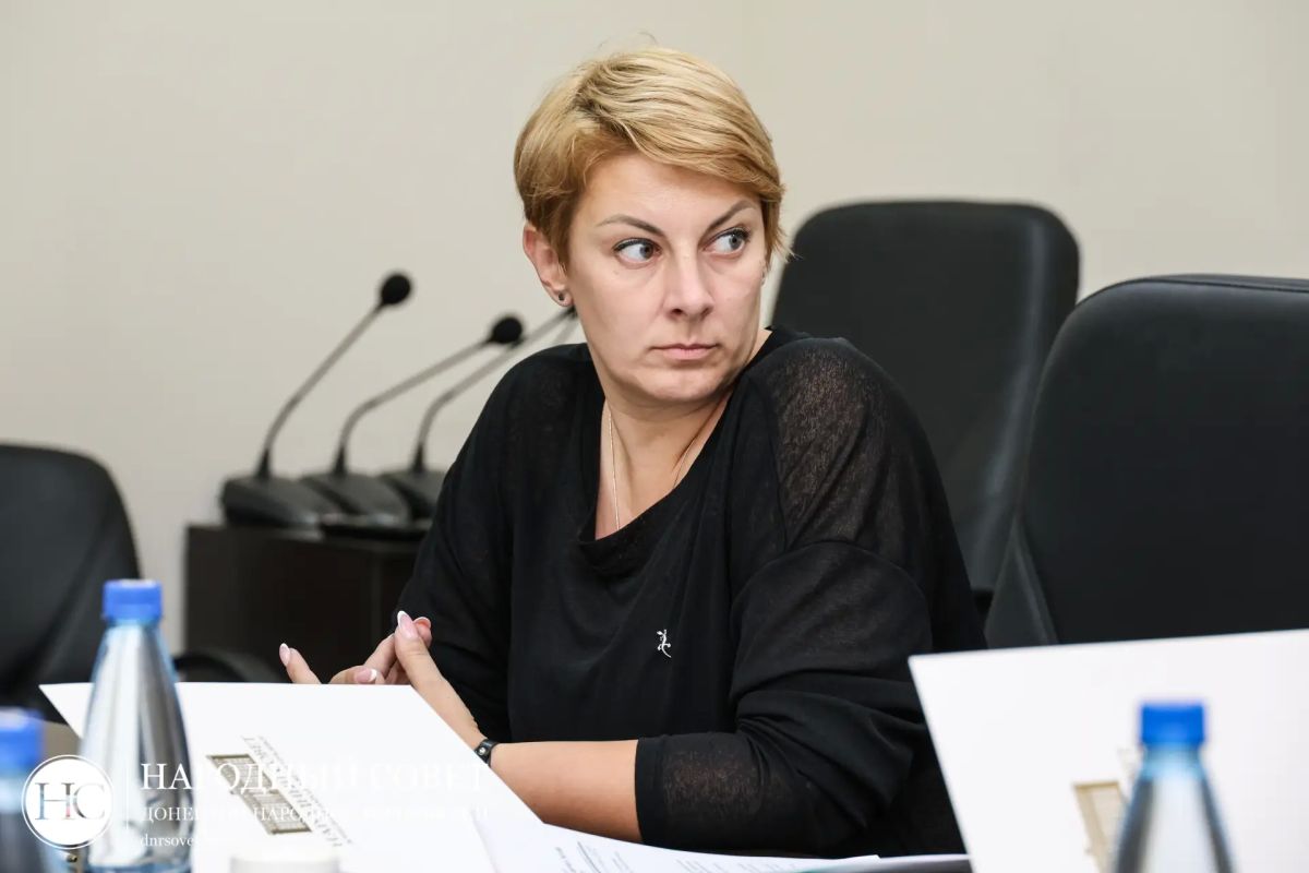 Депутаты готовят к принятию закон «О детско-юношеском спорте в Донецкой Народной Республике» Депутаты готовят к принятию закон «О детско-юношеском спорте в Донецкой Народной Республике»