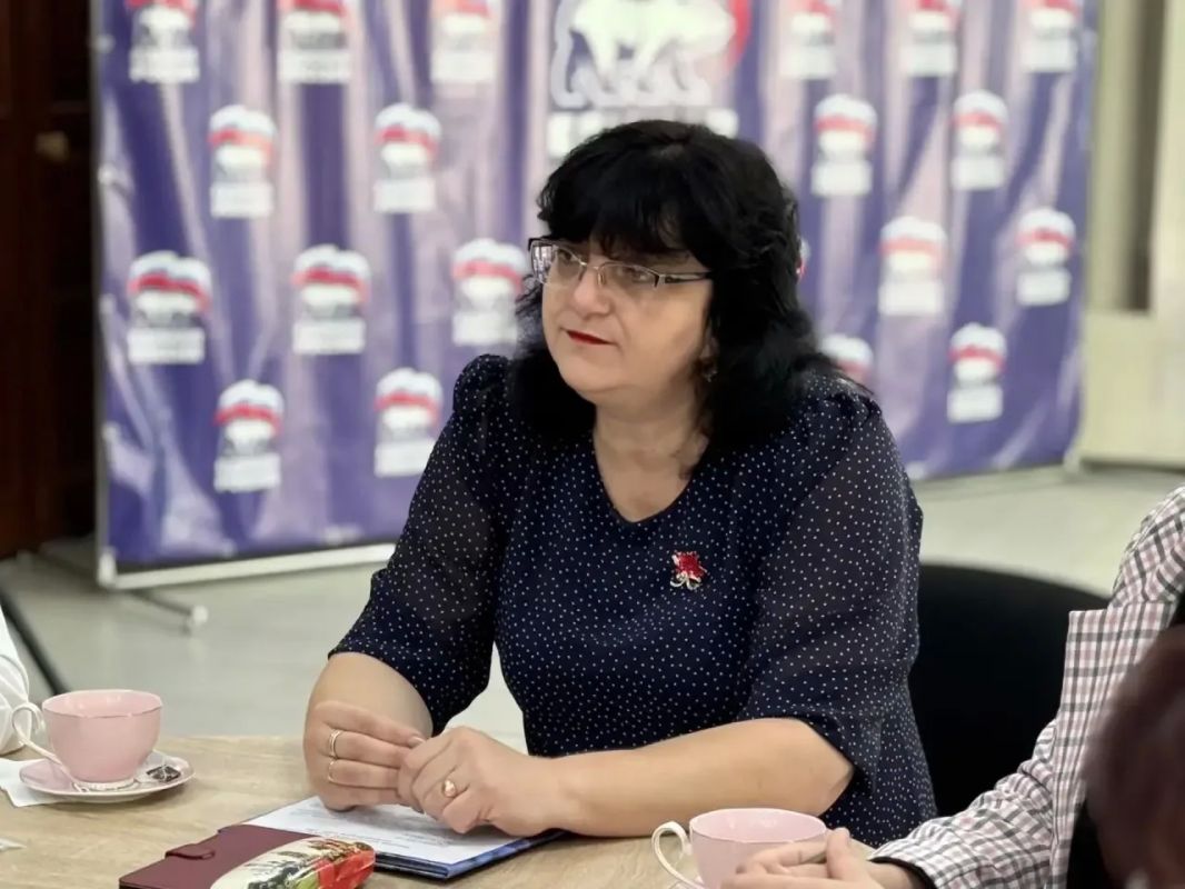 В Мангуше обсудили поддержку семей с детьми с ОВЗ