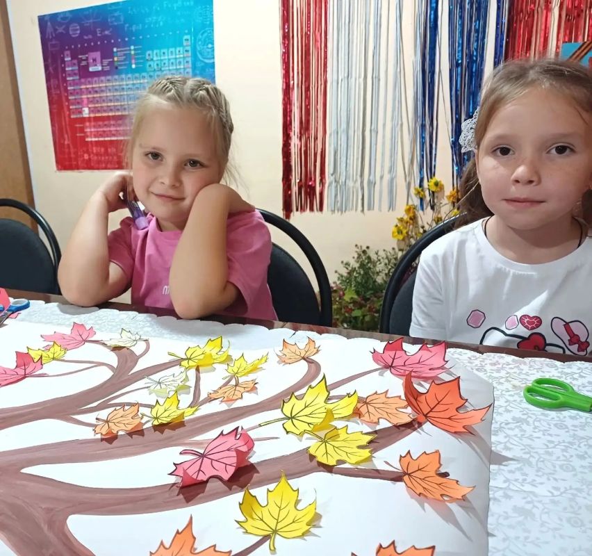 В учреждениях культуры Снежного прошли осенние мероприятия В учреждениях культуры Снежного прошли осенние мероприятия