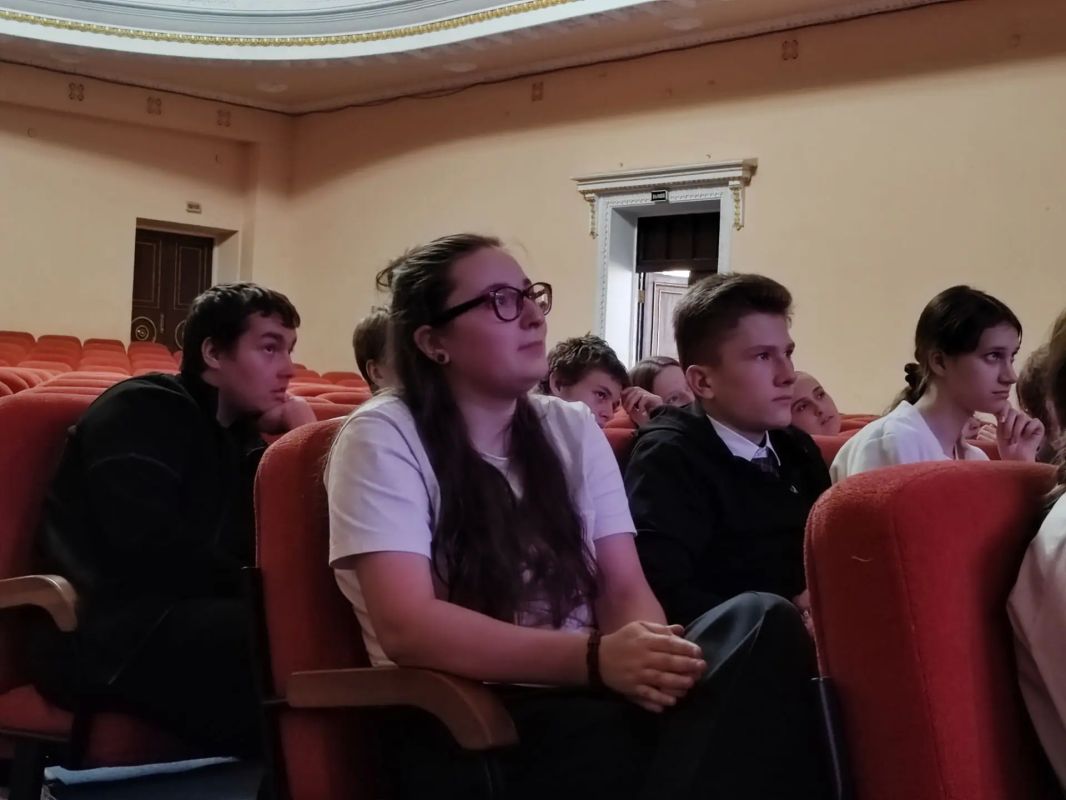 Ключевые навыки будущего: учимся быть готовыми к новым возможностям! Ключевые навыки будущего: учимся быть готовыми к новым возможностям!