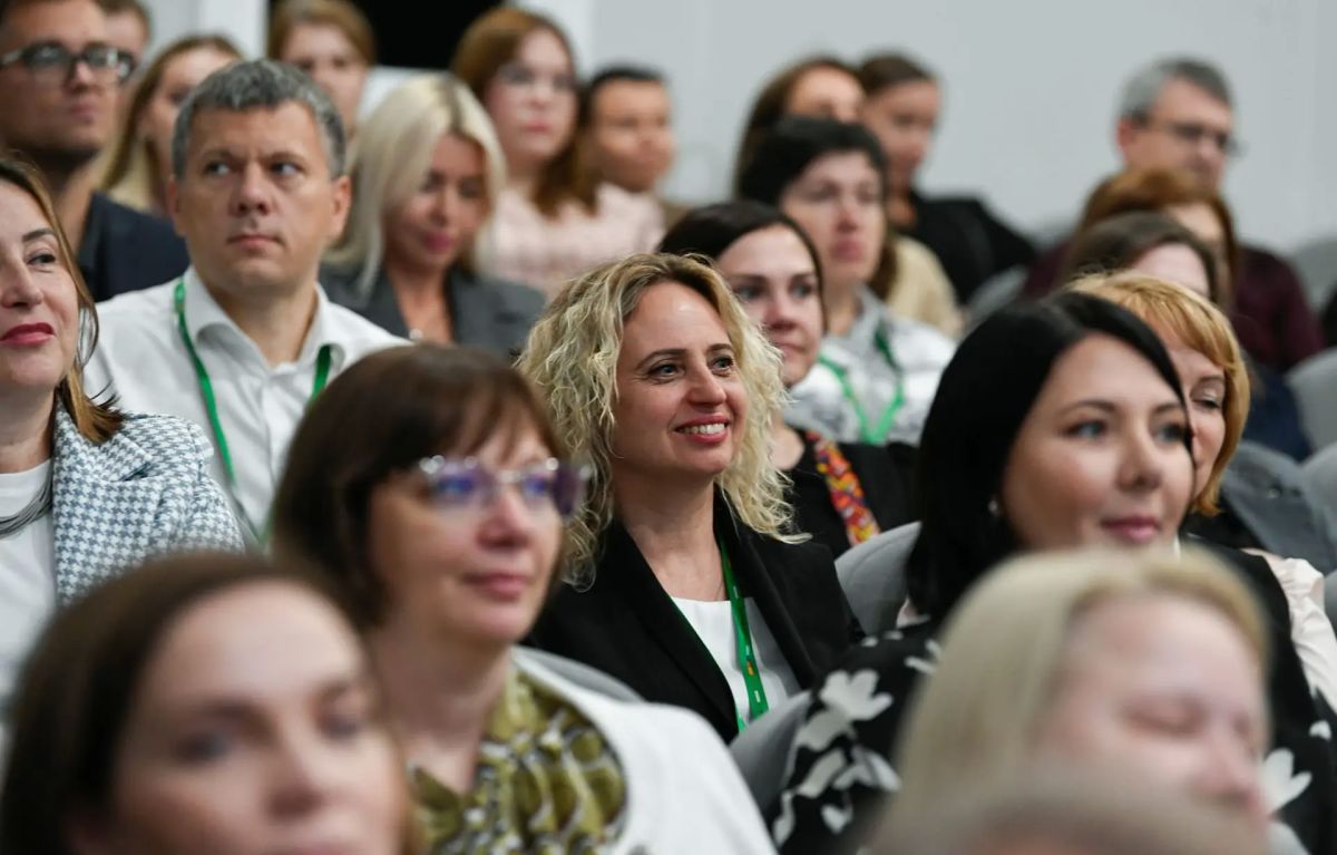Представители Минфина ДНР приняли участие в межрегиональном совещании по обмену опытом в сфере финансового просвещения Представители Минфина ДНР приняли участие в межрегиональном совещании по обмену опытом в сфере финансового просвещения