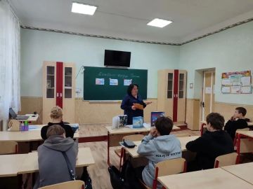 30 сентября в нашей стране отмечается новая памятная дата – Дата воссоединения Донецкой Народной Республики, Луганской Народной Республики, Запорожской области и Херсонской области с Российской Федерацией