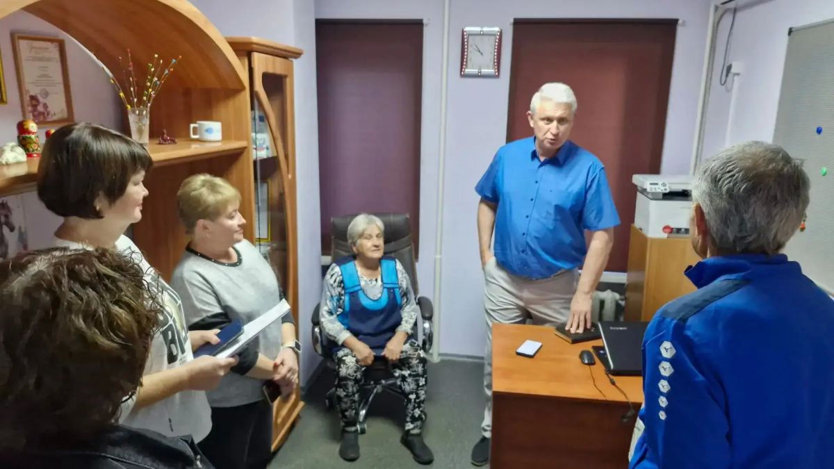 Наталья Бегуненко: По поручению Главы ДНР Дениса Пушилина в Петровском районе продолжаются встречи с населением Наталья Бегуненко: По поручению Главы ДНР Дениса Пушилина в Петровском районе продолжаются встречи с населением