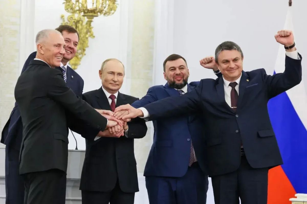 Наталья Никонорова: С Днём воссоединения с Россией!
