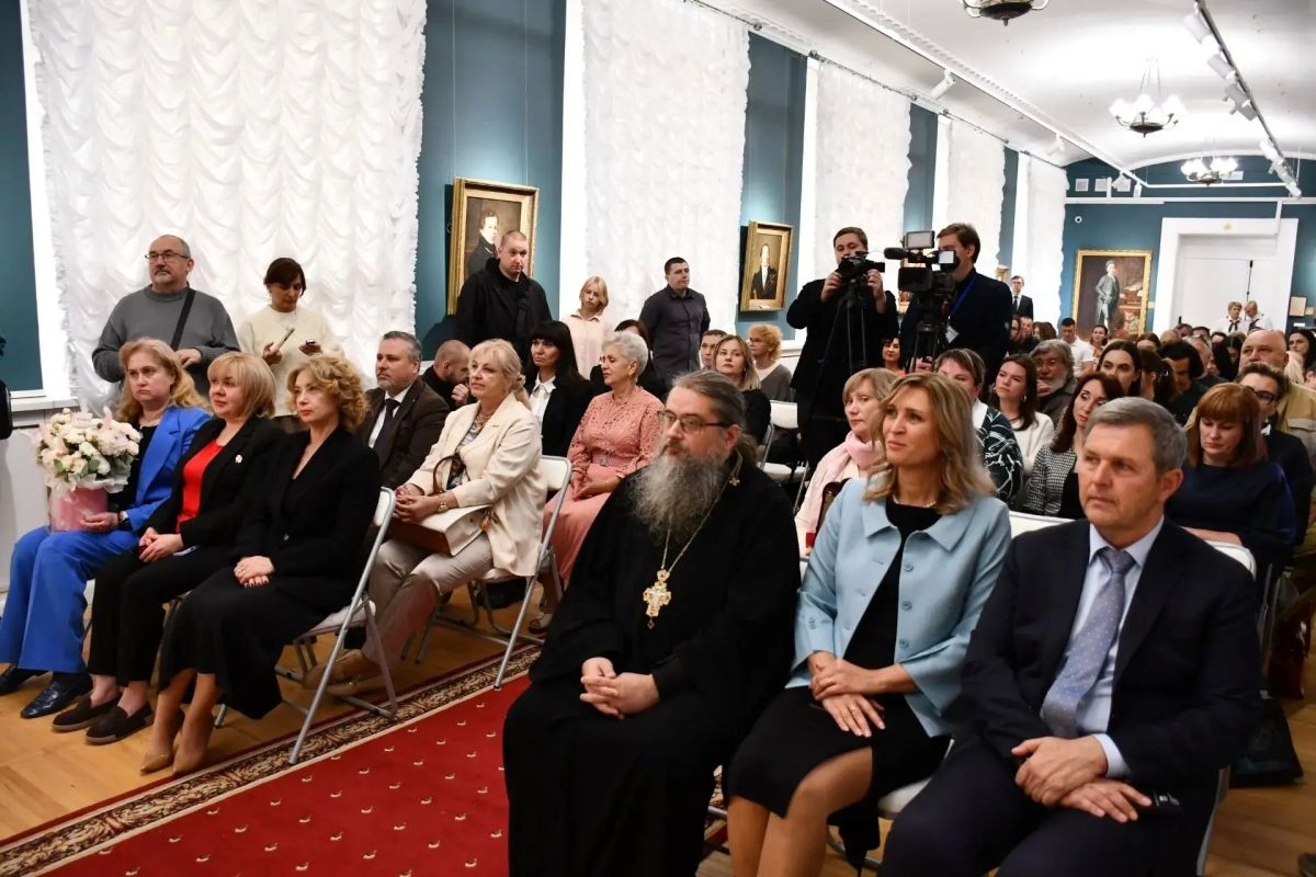 ГЛАВНЫЙ ХУДОЖЕСТВЕННЫЙ МУЗЕЙ РЕСПУБЛИКИ ОТКРЫЛ ВСЕ ЗАЛЫ ПОСЛЕ РЕМОНТА ГЛАВНЫЙ ХУДОЖЕСТВЕННЫЙ МУЗЕЙ РЕСПУБЛИКИ ОТКРЫЛ ВСЕ ЗАЛЫ ПОСЛЕ РЕМОНТА