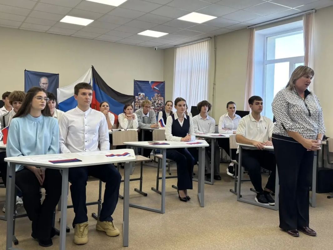 Мосты дружбы: сегодня нас объединил Телемост «Мы вместе!» Мосты дружбы: сегодня нас объединил Телемост «Мы вместе!»