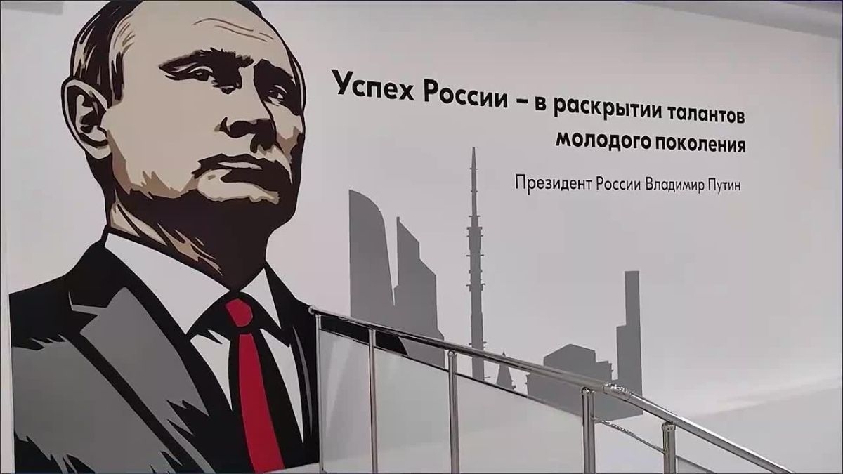 Денис Пушилин: 30 сентября мы отмечаем одну из самых важных дат в календаре Донецкой Народной Республики – День воссоединения Донбасса с Россией