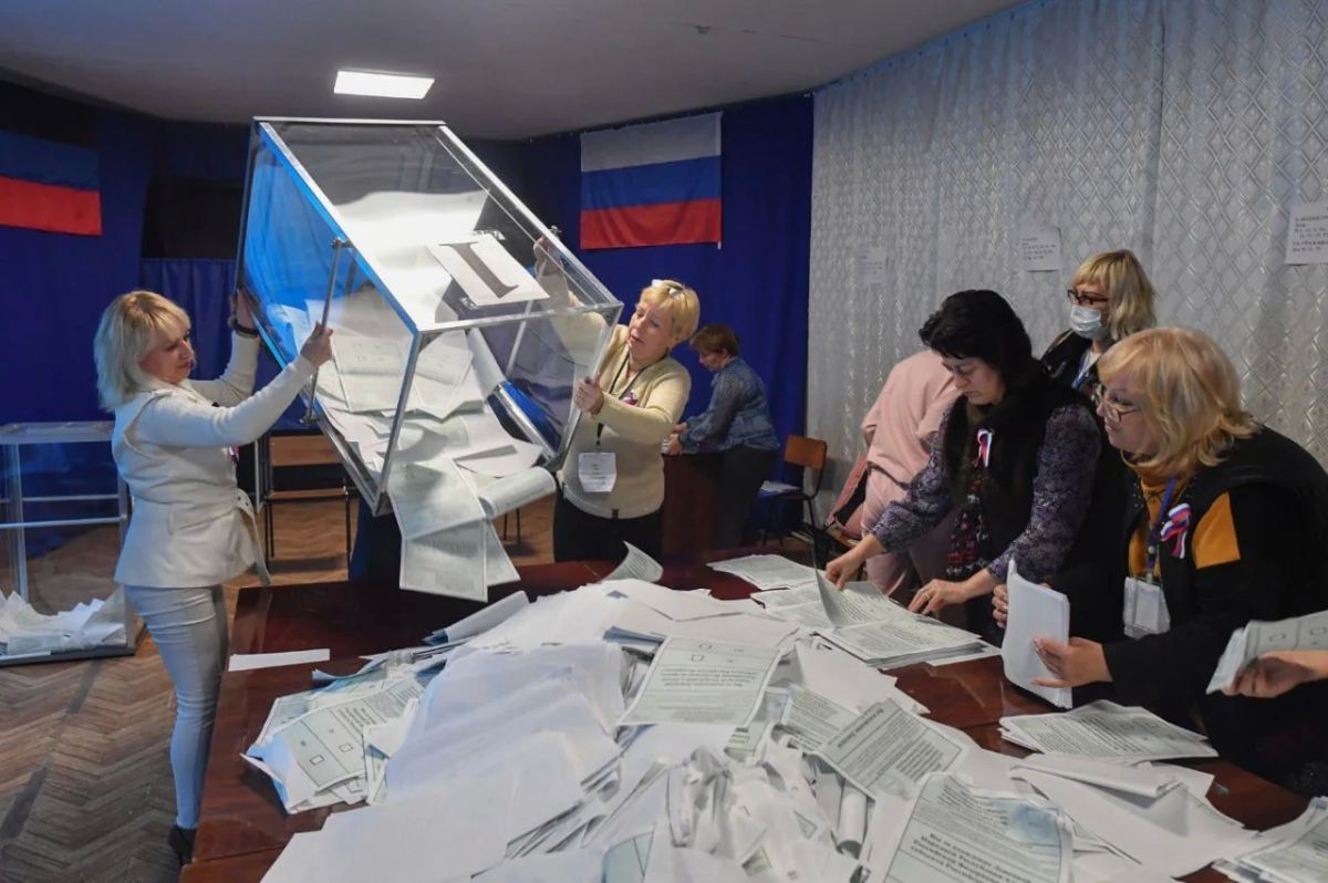 30 сентября 2022 года – по итогам референдумов Донецкая и Луганская народные республики, Запорожская и Херсонская области официально вошли в состав Российской Федерации 30 сентября 2022 года – по итогам референдумов Донецкая и Луганская народные республики, Запорожская и Херсонская области официально вошли в состав Российской Федерации