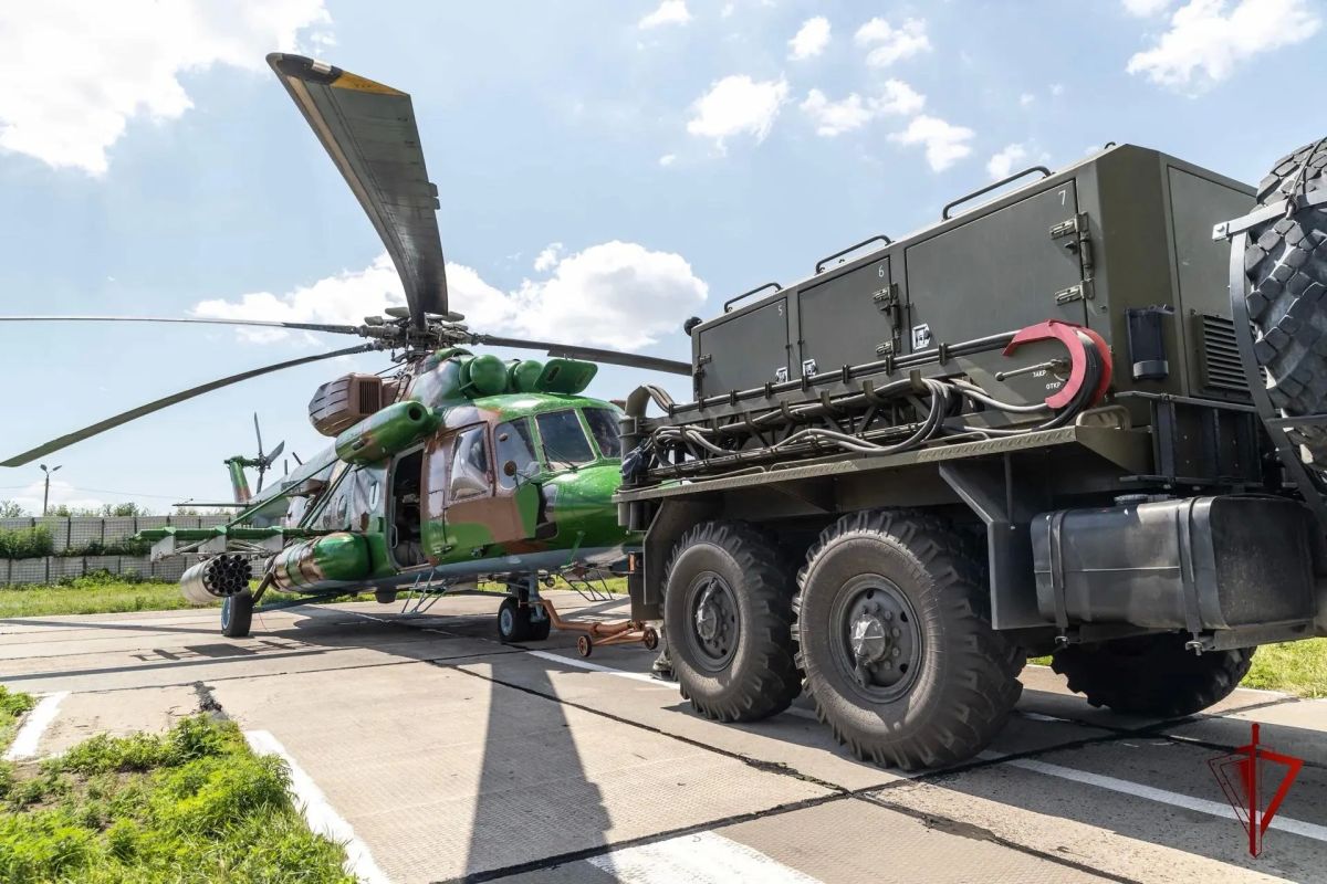 Авиация Росгвардии за месяц совершила более 500 санитарных вылетов в ДНР Авиация Росгвардии за месяц совершила более 500 санитарных вылетов в ДНР