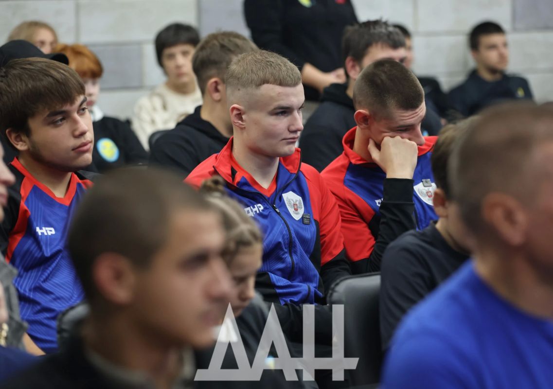 В Донецке открыли первый в воссоединенных регионах Центр адаптивных видов спорта В Донецке открыли первый в воссоединенных регионах Центр адаптивных видов спорта