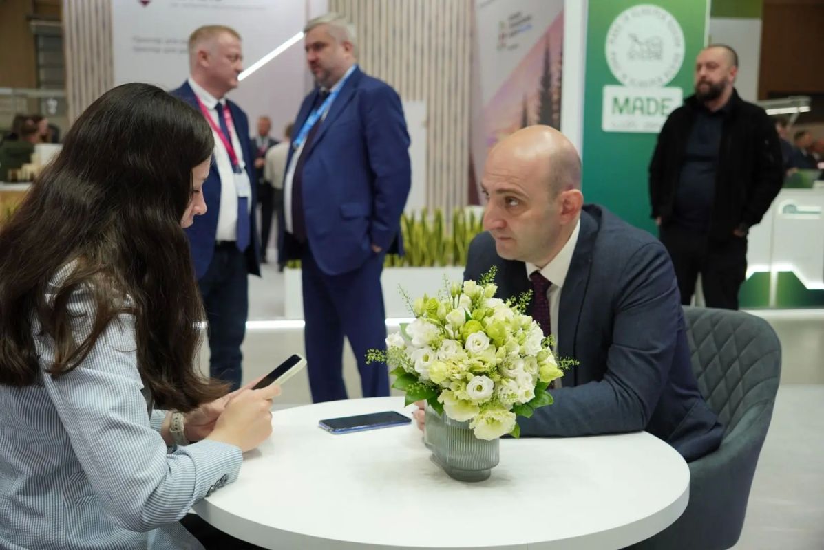 Гурген Малхасян: Продолжаем работу на ИННОПРОМ.Беларусь 2026. Подведем итоги первых двух дней Гурген Малхасян: Продолжаем работу на ИННОПРОМ.Беларусь 2026. Подведем итоги первых двух дней