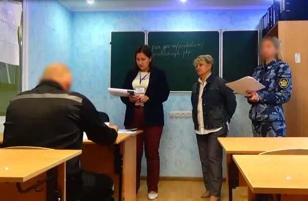 СИЗО-2 посетили представители СЗН