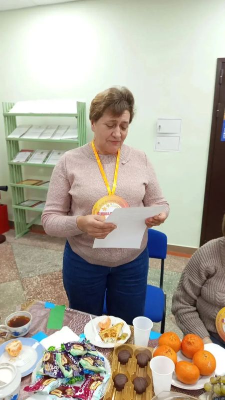 День пожилого человека в селе Азовское: «Нам года — не беда!» День пожилого человека в селе Азовское: «Нам года — не беда!»