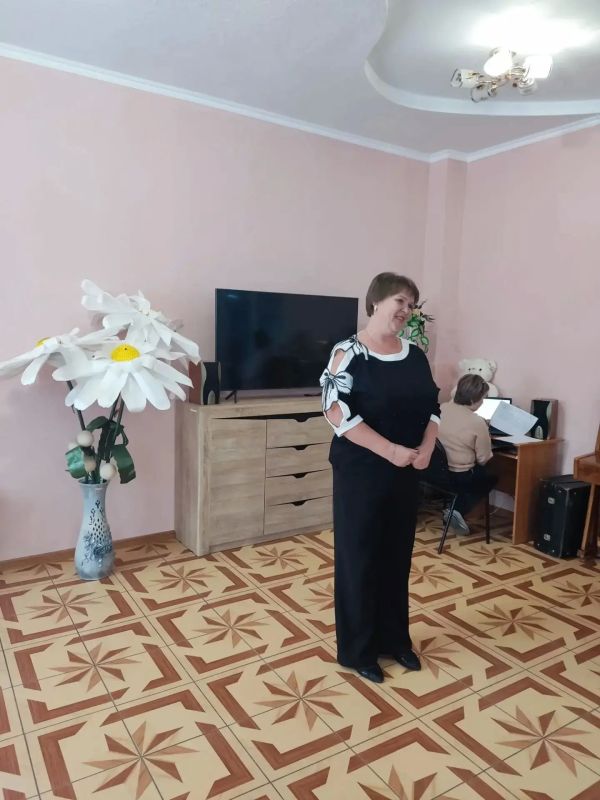 «Золотая осень жизни»: в Харцызске состоялся праздничный концерт для представителей старшего поколения «Золотая осень жизни»: в Харцызске состоялся праздничный концерт для представителей старшего поколения
