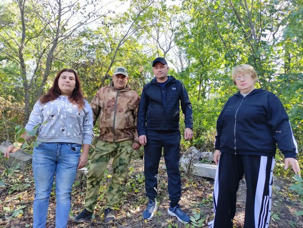 В Донецке состоялась высадка деревьев в рамках акции «Сохраним лес»