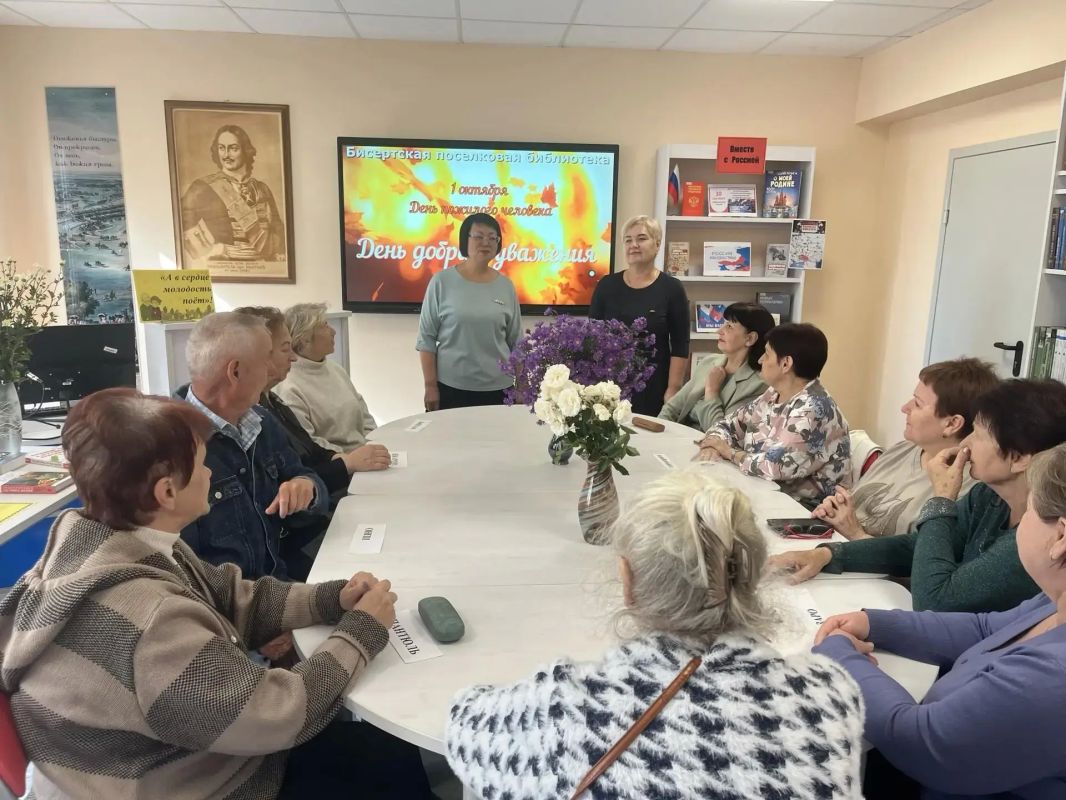 Снежнянцы подарили тепло и внимание старшему поколению Снежнянцы подарили тепло и внимание старшему поколению