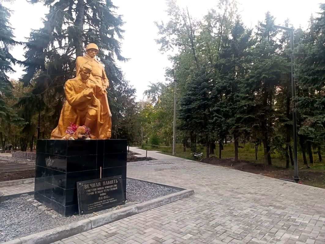 В Ждановке Шахтерского муниципального округа продолжается реализация проекта по созданию Аллеи памяти Героев В Ждановке Шахтерского муниципального округа продолжается реализация проекта по созданию Аллеи памяти Героев