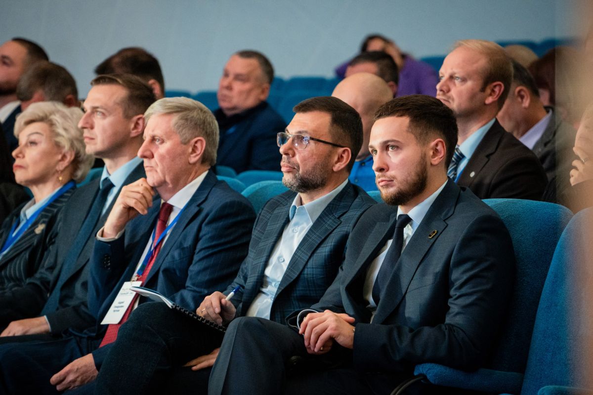 Кирилл Макаров: Нам не нужны новые квартиры, если в них некому жить Кирилл Макаров: Нам не нужны новые квартиры, если в них некому жить