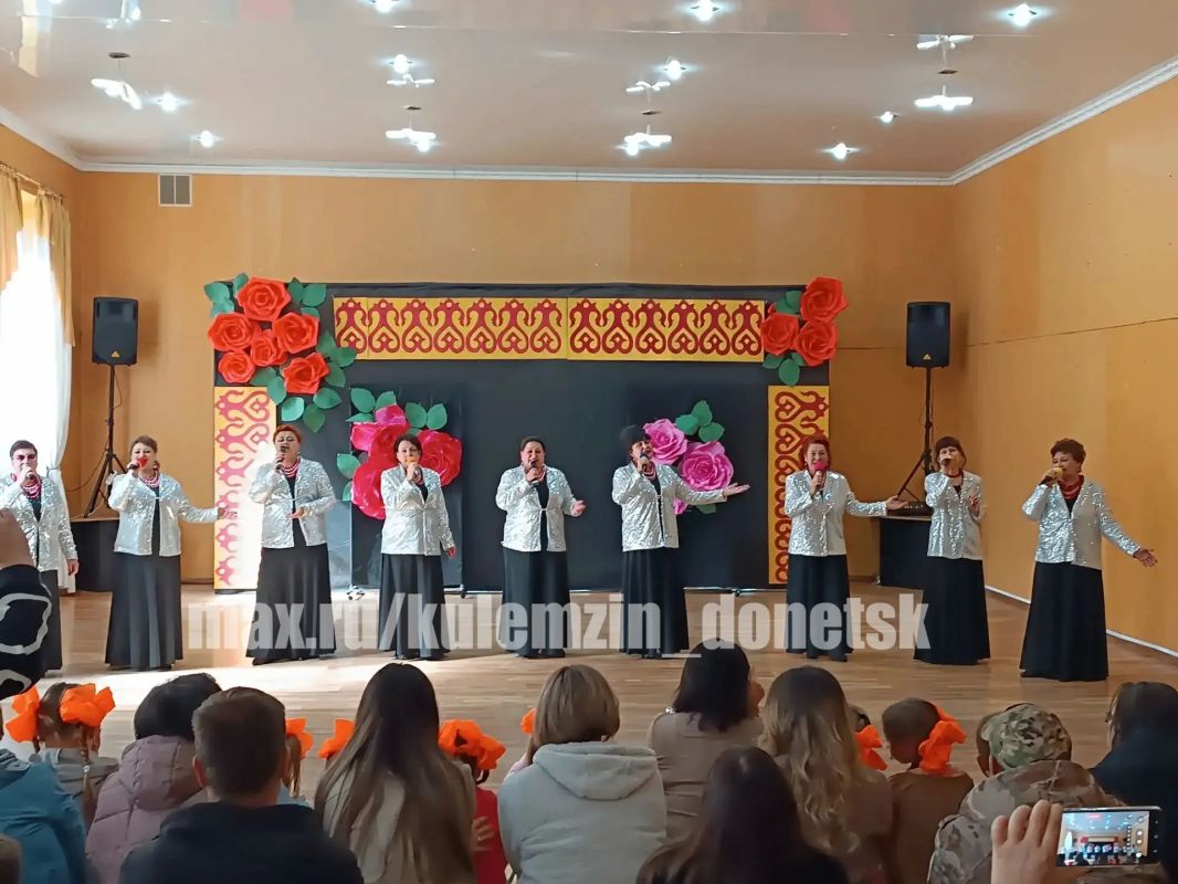 Сегодня, во Дворце культуры «Смолянка» прошел праздничный концерт Сегодня, во Дворце культуры «Смолянка» прошел праздничный концерт