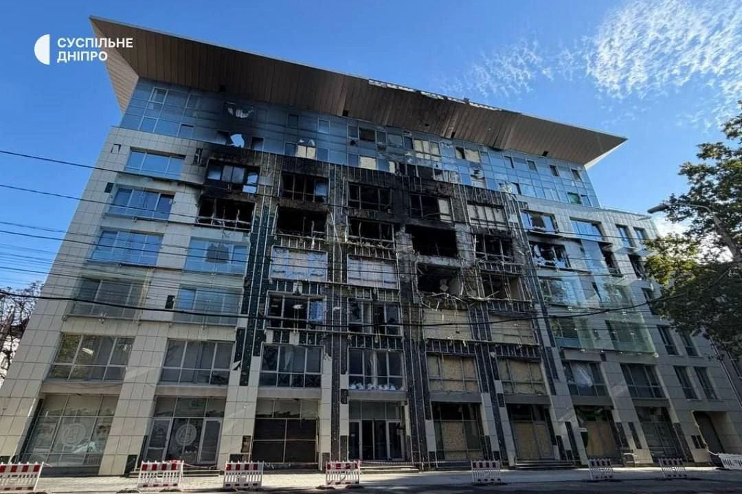 Несколько сотен атак за сутки: массированные удары по складам, транспорту и другим целям на Днепропетровщине Несколько сотен атак за сутки: массированные удары по складам, транспорту и другим целям на Днепропетровщине