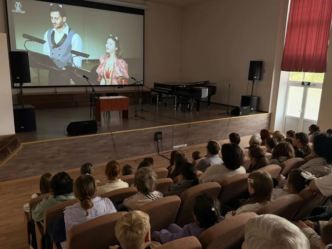 Вчера, 2 октября, в ДШИ «Симфония Приморья» состоялась трансляция Виртуального концертного зала — музыкально-поэтическая фантазия «В гости к органу» Вчера, 2 октября, в ДШИ «Симфония Приморья» состоялась трансляция Виртуального концертного зала — музыкально-поэтическая фантазия «В гости к органу»