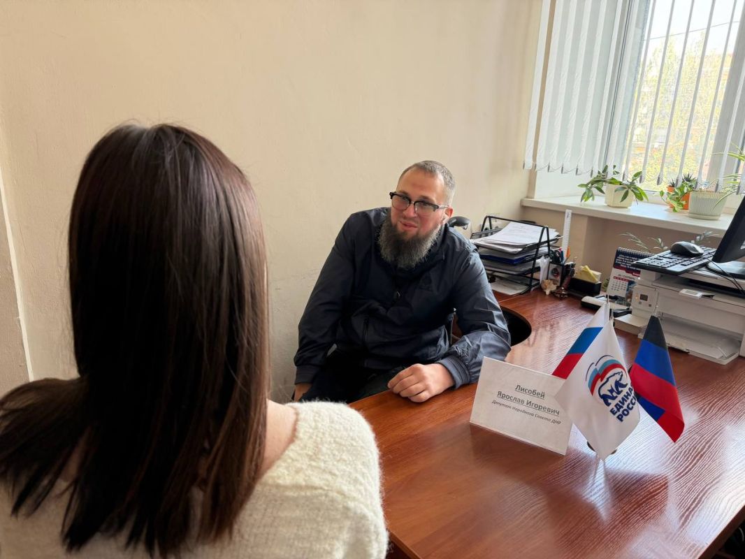 Работа с обращениями граждан: депутат Народного Совета ДНР Ярослав Лисобей провел очередной прием